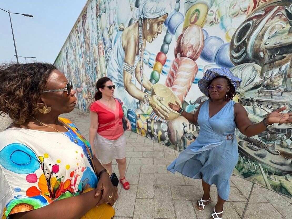 Murale de Cotonou : Marina Boulev’art Gallery au Bénin | Hippotrague