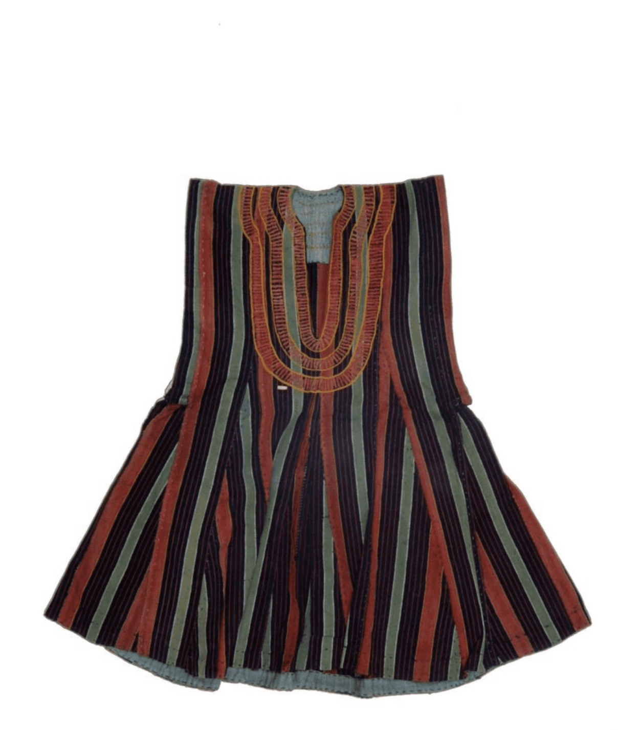 Tunique authentique, ayant appartenu au Général Dodds et restituée en 2022 oar la France